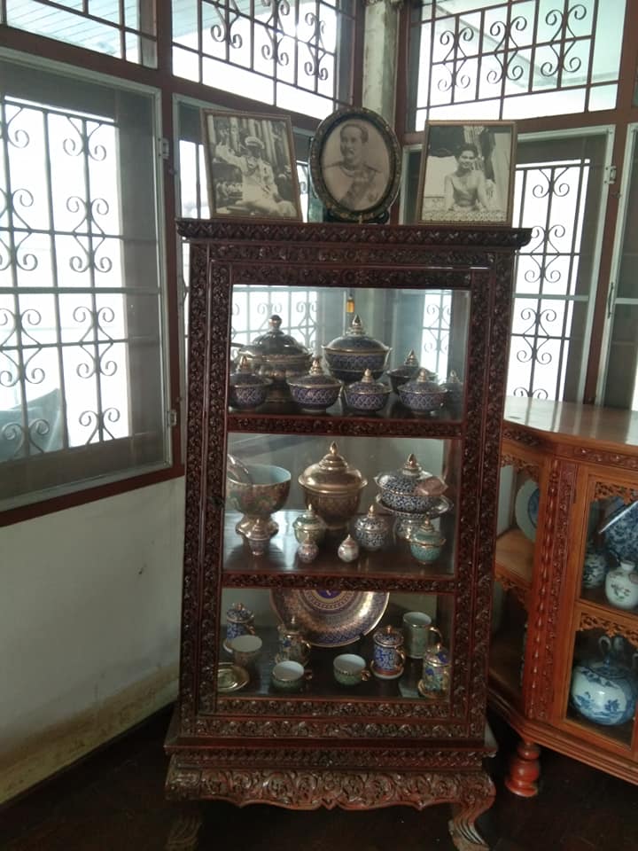 309056863_534224758706099_9102157374457325251_n.jpg - โต๊ะไม้สัก ตู้ไม้สัก เตียงไม้สัก | https://นิคมรับซื้อของเก่าทั่วไทย.com